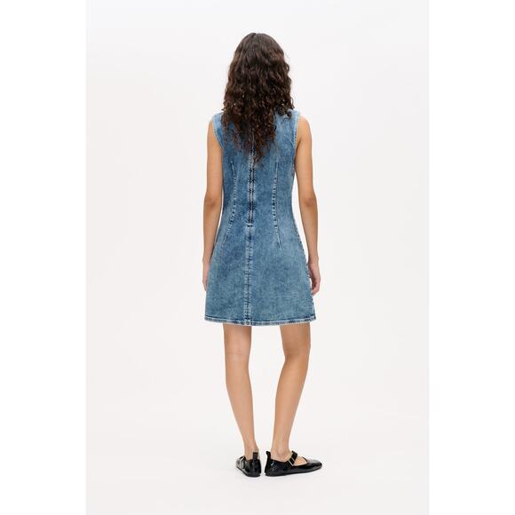 NWT ANTHROPOLOGIE Baum und Pferdgarten Ajki Bow Denim Mini Dress $249 SIZE 8 - Picture 6 of 9